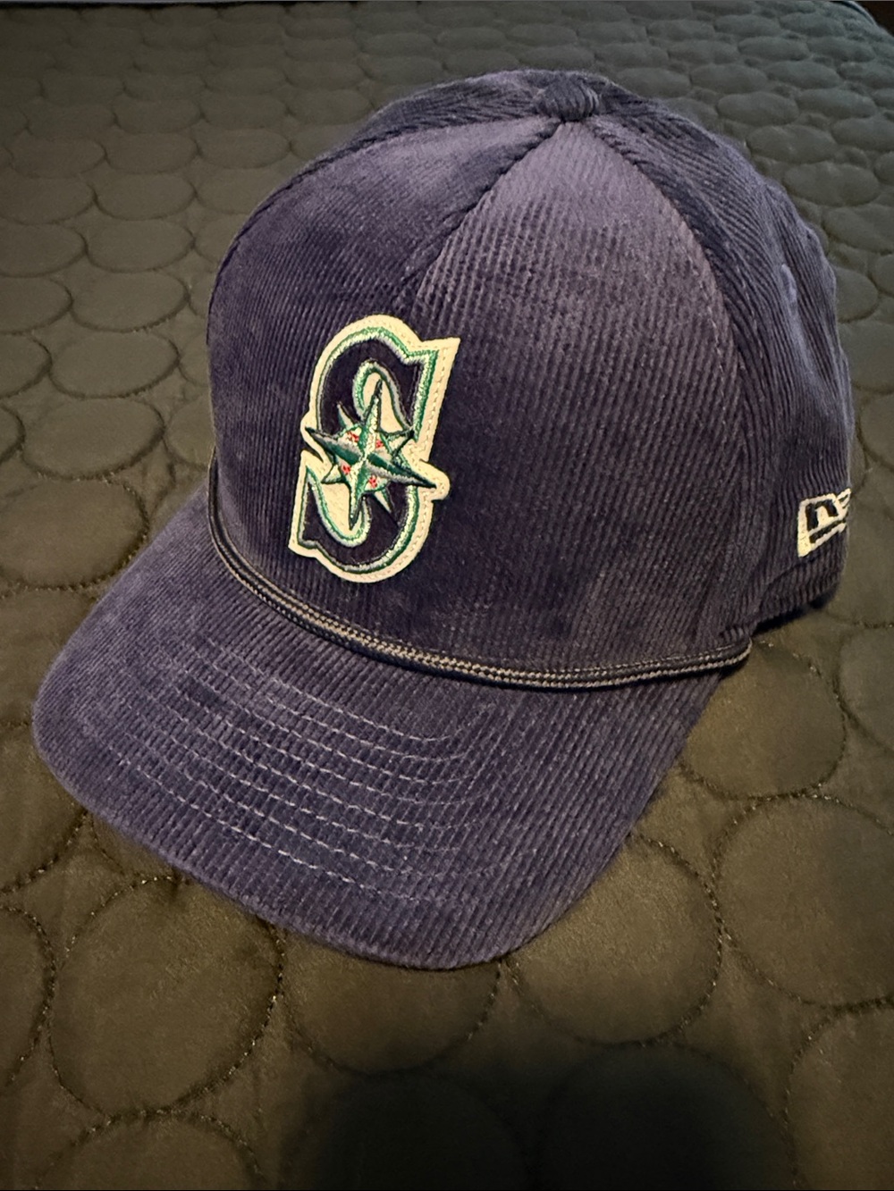 New Era Mariners 9FORTY MC A-Frame Cord Cap - Brand New/Smoke & Pet Free